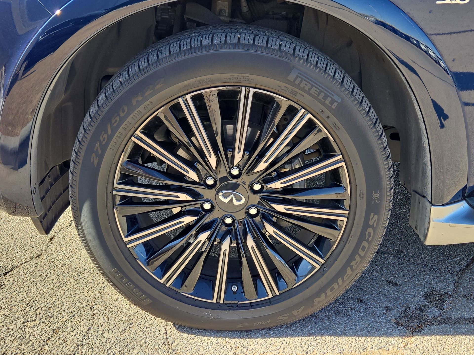 Used 2020 INFINITI QX80 Limited w/ All-Season Package AWD/4WD image 11