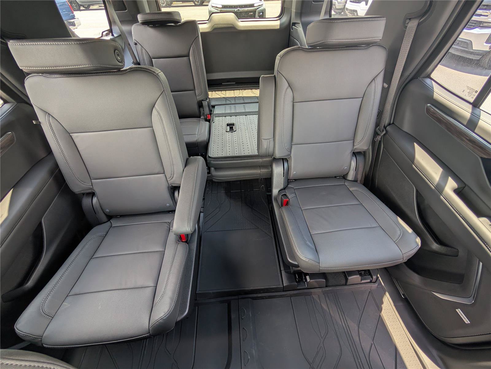 New 2026 Chevrolet Tahoe LT w/ Comfort Package RWD image 4