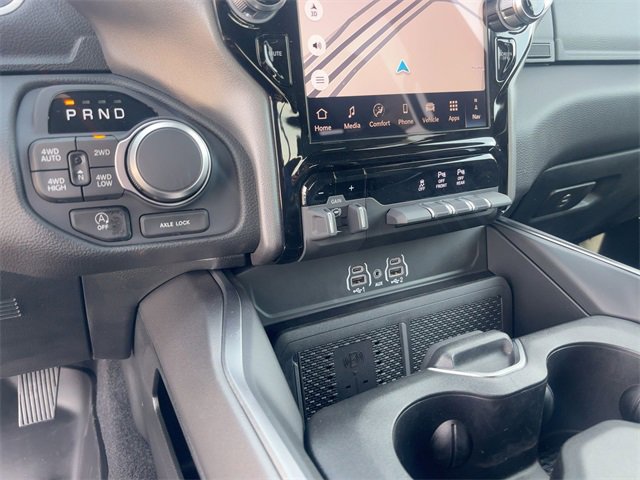 New 2026 RAM 1500 4x4 Crew Cab image 18