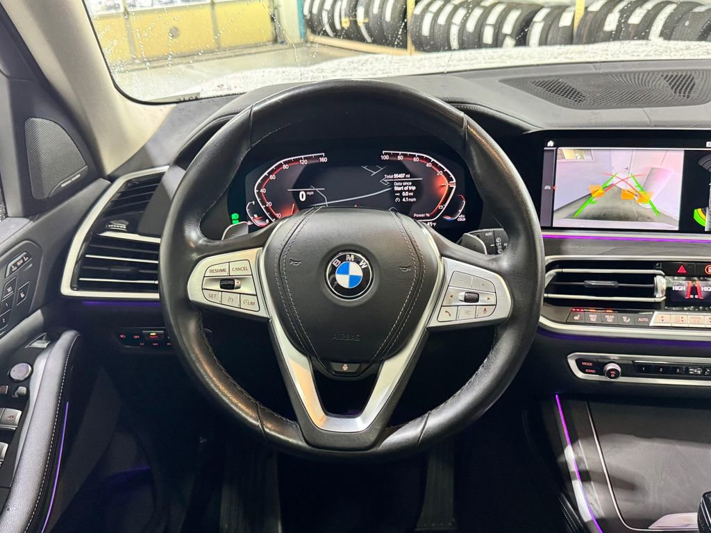Used 2021 BMW X7 xDrive40i w/ Premium Package image 10