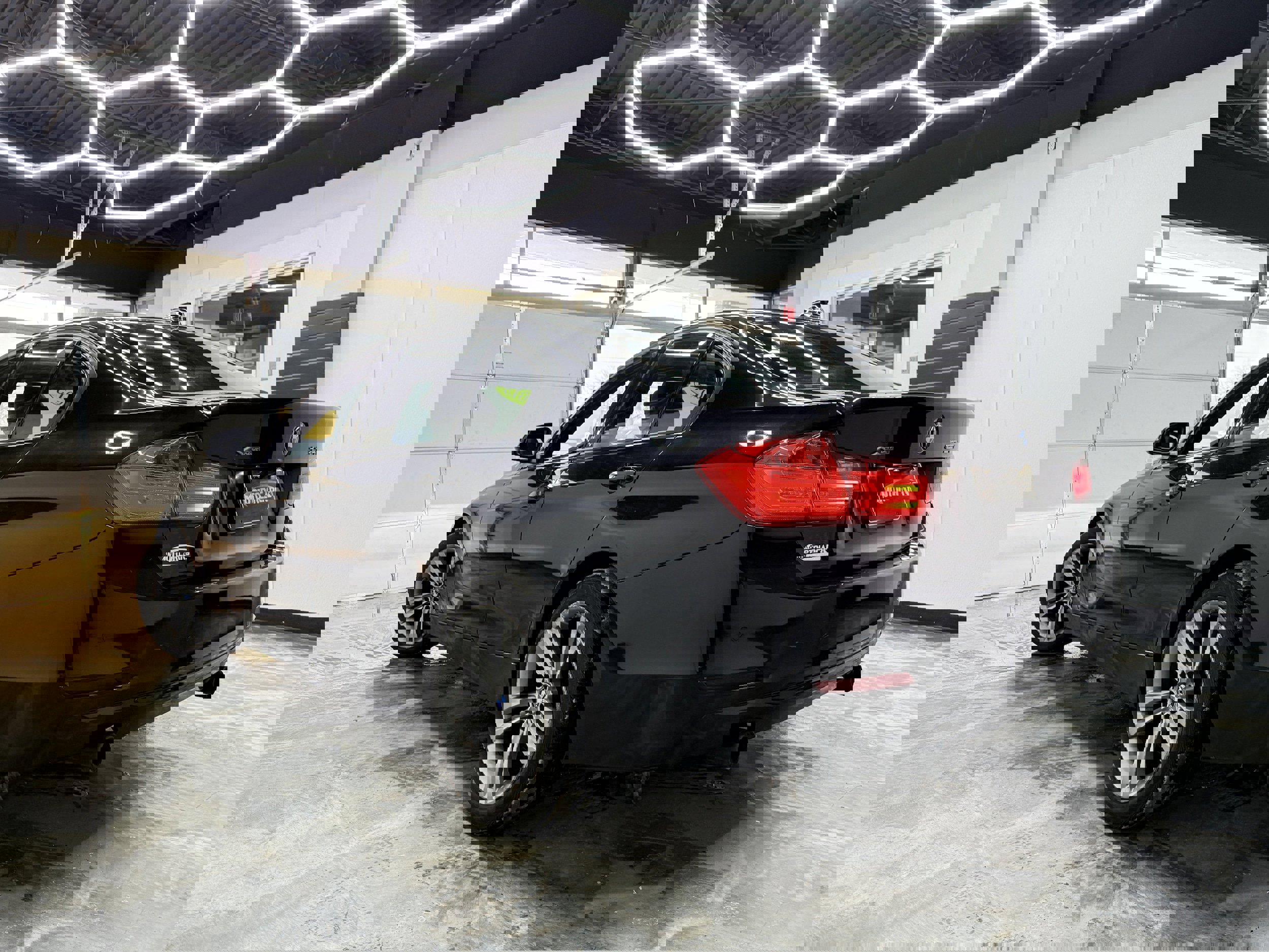 Used 2013 BMW 335i xDrive Sedan image 3