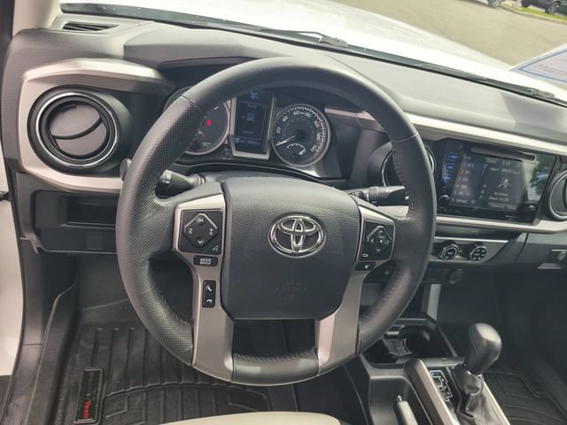 Used 2017 Toyota Tacoma SR5 w/ Tow Package AWD/4WD image 29
