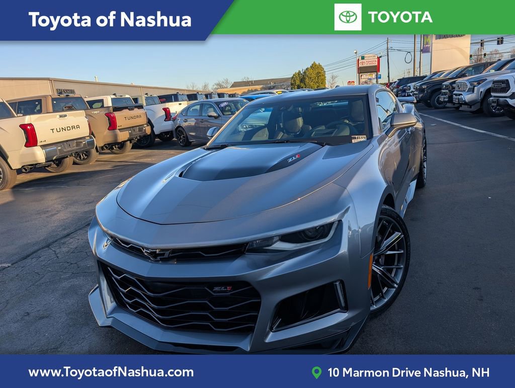 Used 2022 Chevrolet Camaro ZL1 image 1