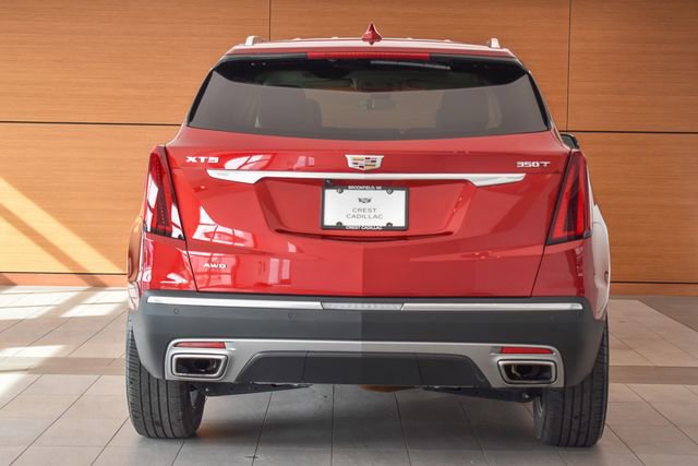 Used 2022 Cadillac XT5 Premium Luxury w/ LPO, Floor Liner Package image 7
