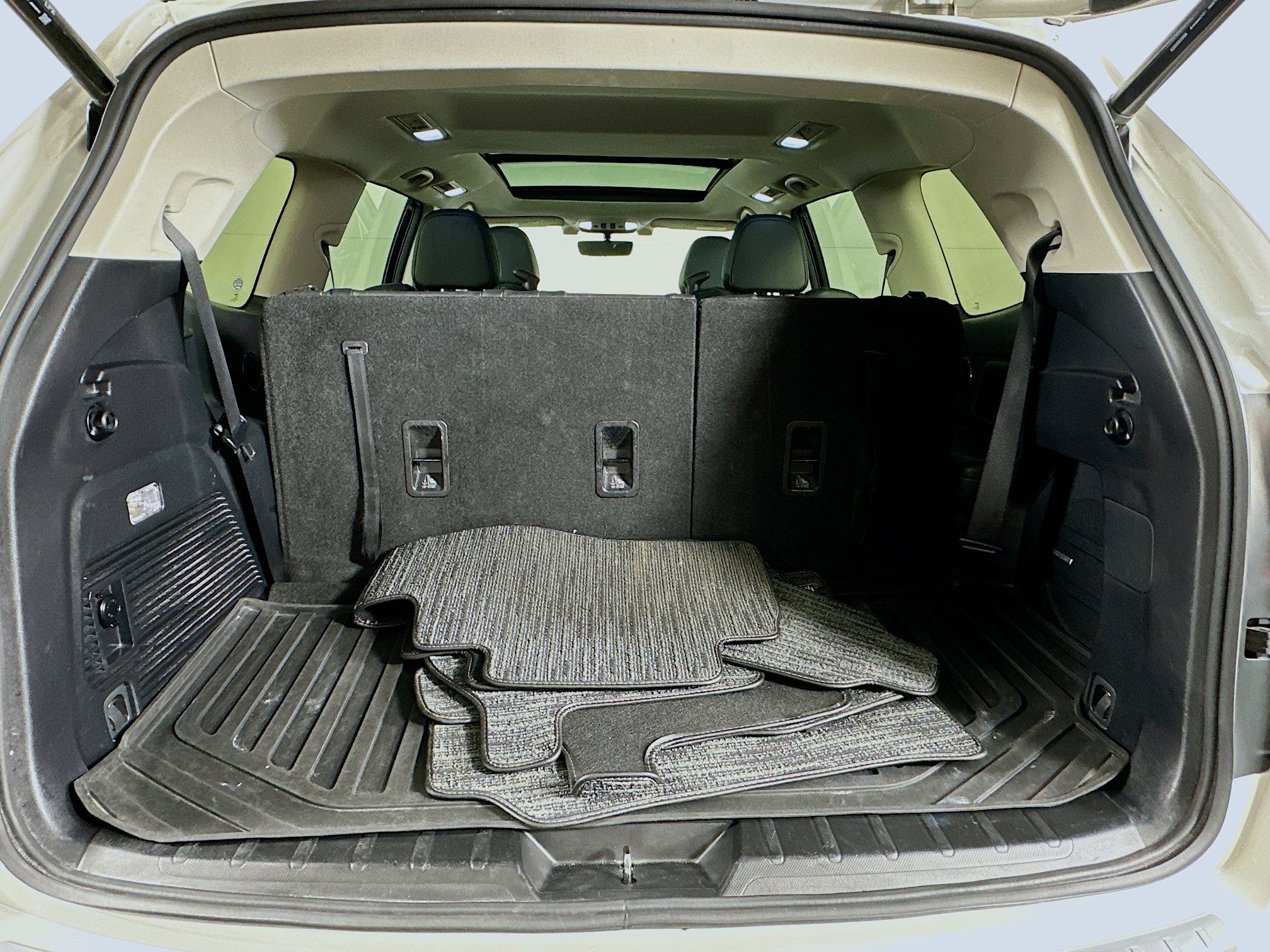 Used 2022 Subaru Ascent Limited w/ Technology Package image 31