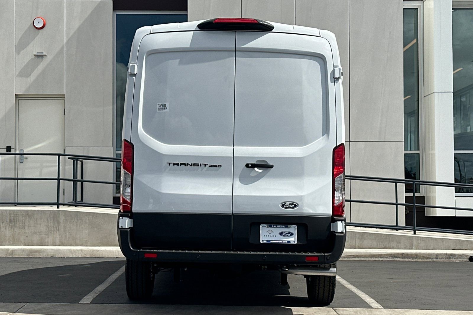 New 2026 Ford Transit 250 148 Medium Roof RWD image 4
