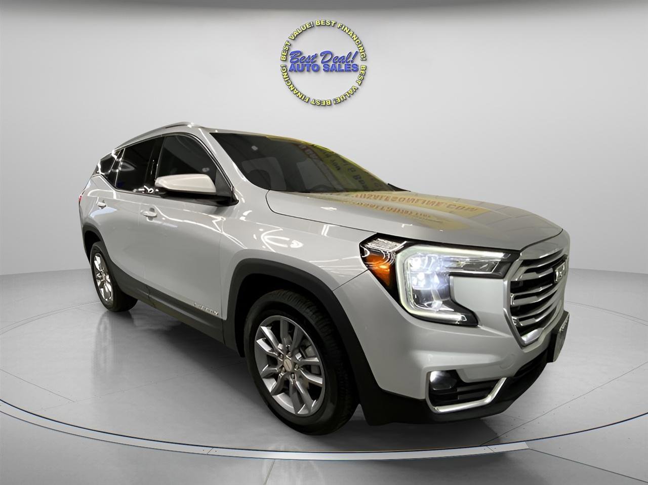 Used 2022 GMC Terrain SLT w/ Infotainment Package II image 7