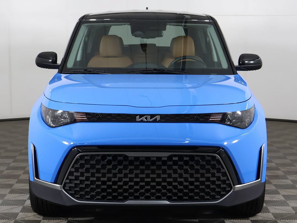 Used 2025 Kia Soul EX FWD image 12