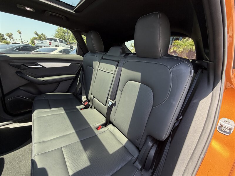 Used 2023 VinFast VF 8 Plus AWD/4WD image 28