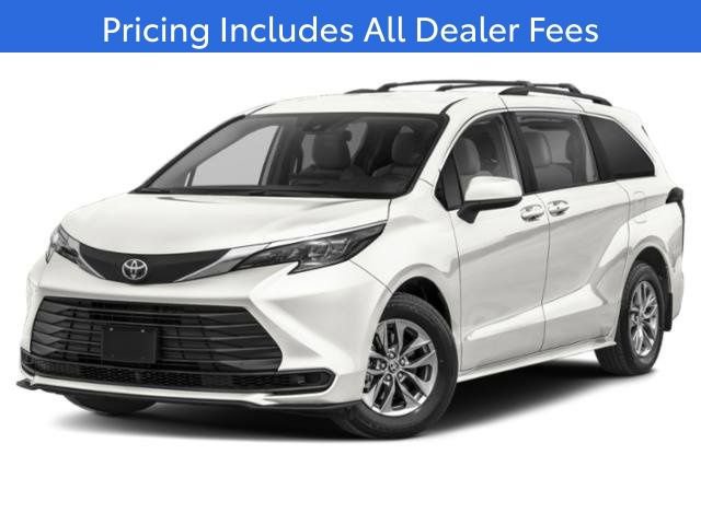 New 2026 Toyota Sienna LE