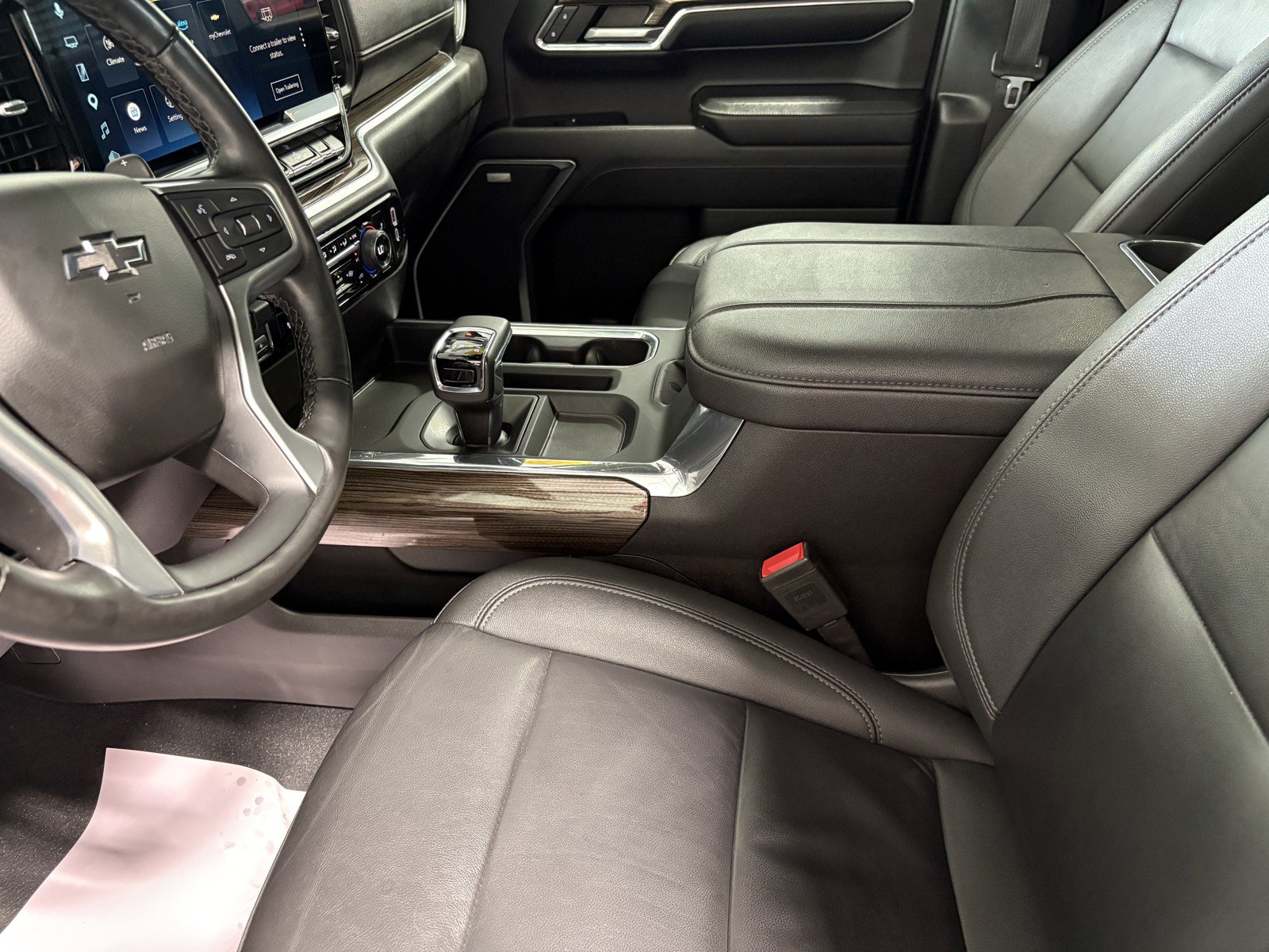 Used 2024 Chevrolet Silverado 1500 RST w/ Convenience Package II AWD/4WD image 15