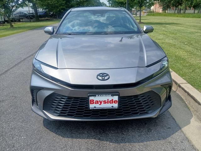 Used 2025 Toyota Camry SE w/ Multimedia Upgrade Package FWD image 7