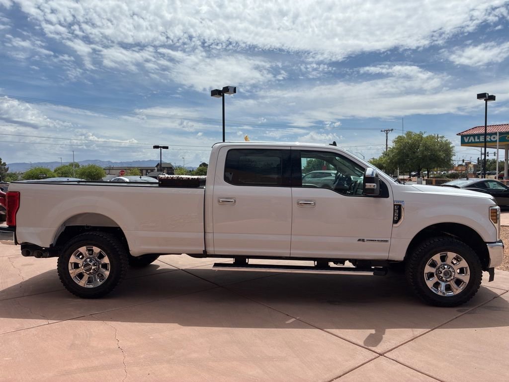 Used 2019 Ford F350 Lariat w/ Chrome Package AWD/4WD image 12