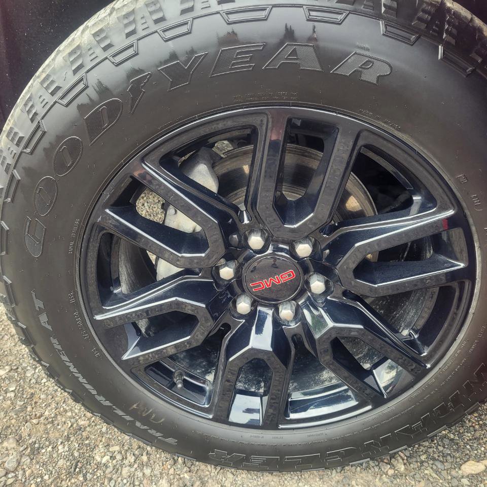 Used 2024 GMC Sierra 1500 Pro w/ Graphite Edition AWD/4WD image 42