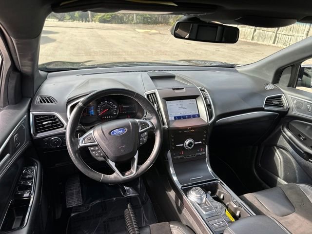 Used 2020 Ford Edge ST w/ Equipment Group 401A image 40