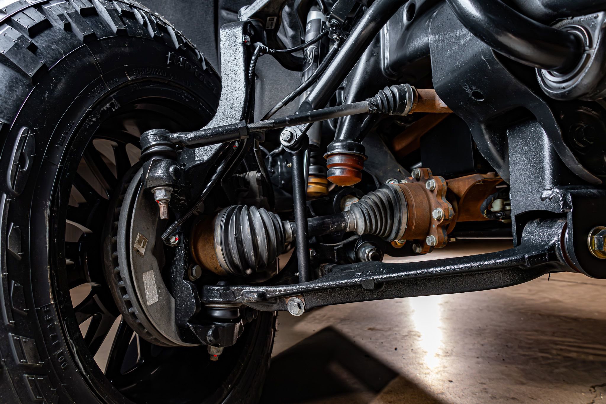 Used 2025 GMC Sierra 3500 AT4 w/ AT4 Premium Plus Package image 13