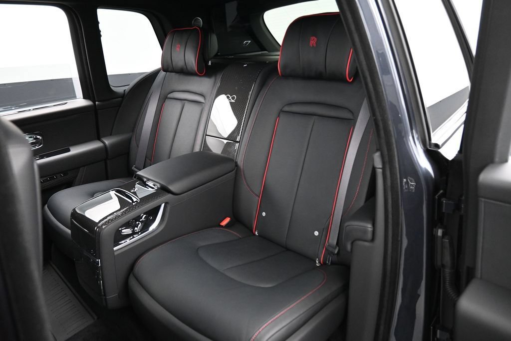 Certified 2024 Rolls-Royce Cullinan Black Badge AWD/4WD image 25