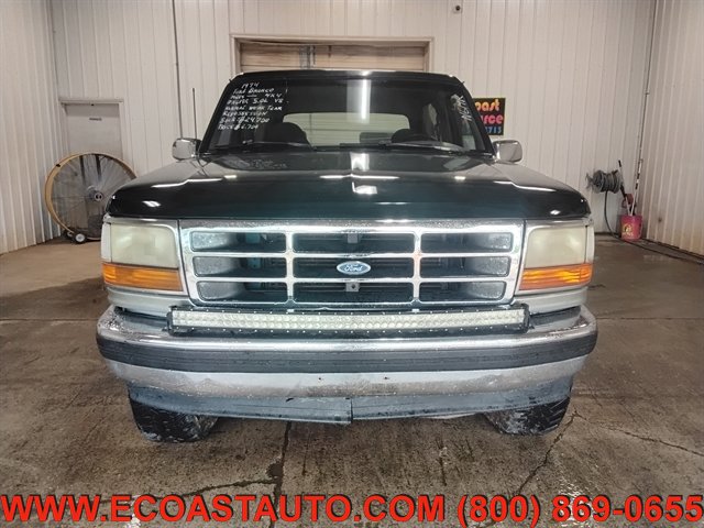 Used 1994 Ford Bronco XLT AWD/4WD image 7