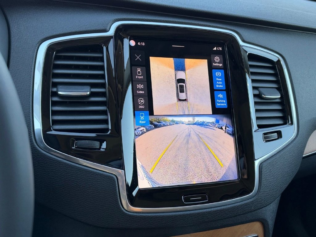 Certified 2024 Volvo XC90 B5 Plus AWD/4WD image 20