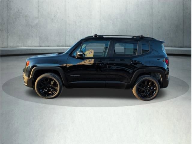Used 2018 Jeep Renegade Altitude w/ UConnect 8.4 Nav Group image 2