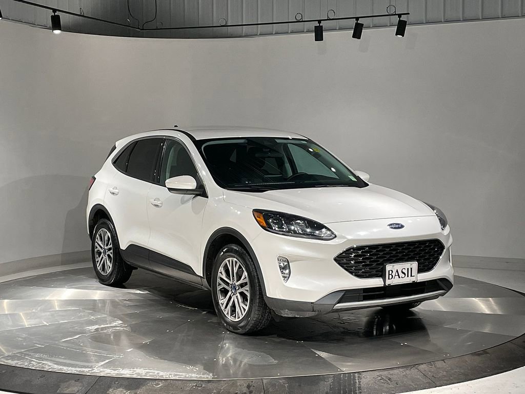 Used 2022 Ford Escape SEL w/ Technology Package image 40
