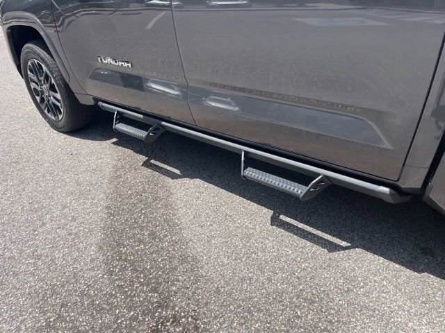 Used 2024 Toyota Tundra Limited AWD/4WD image 32