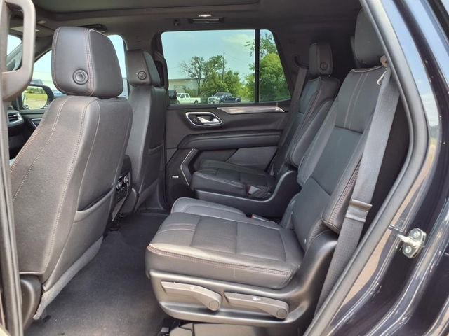 Used 2022 Chevrolet Tahoe RST w/ Sport Performance Package AWD/4WD image 13