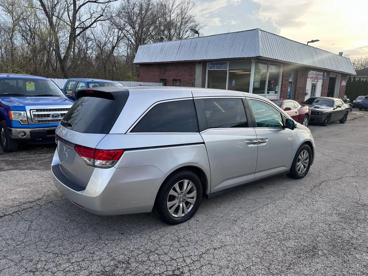 Used 2014 Honda Odyssey EX image 6
