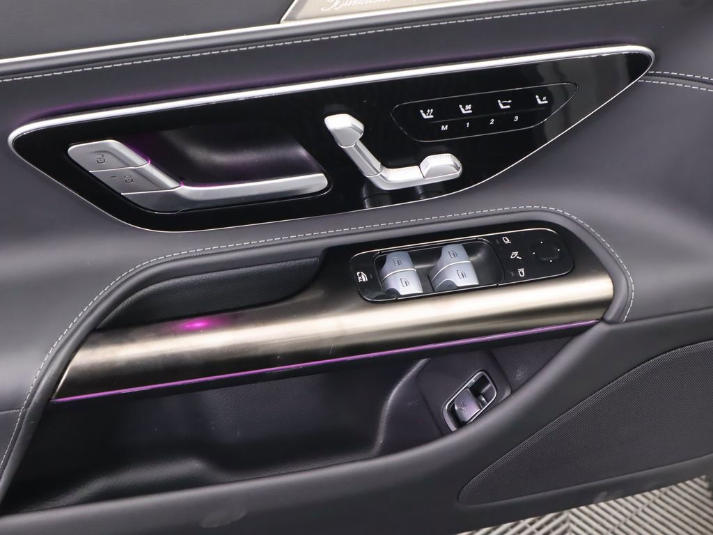 Used 2022 Mercedes-Benz SL 55 AMG 4MATIC image 31