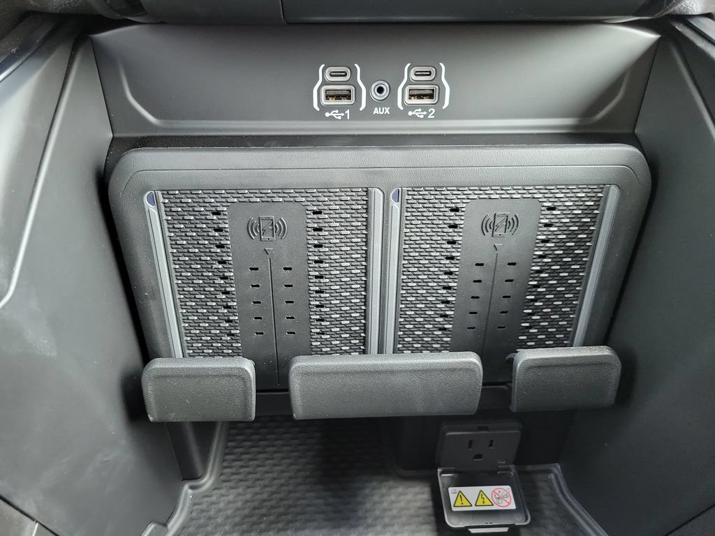 New 2026 RAM 2500 Big Horn AWD/4WD image 24