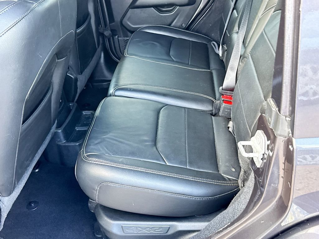 Used 2021 Jeep Wrangler Unlimited Sahara w/ Cold Weather Group image 29