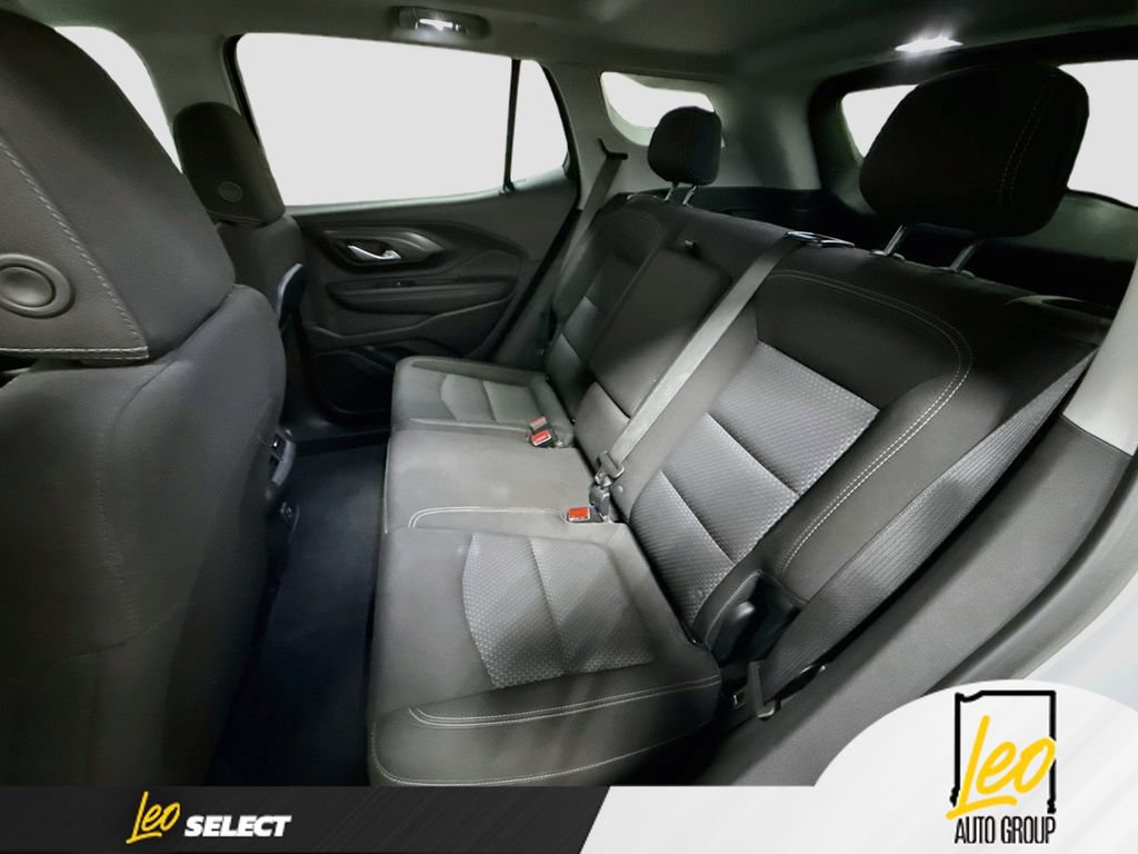 Used 2022 GMC Terrain SLE w/ GMC Pro Grade Package AWD/4WD image 27