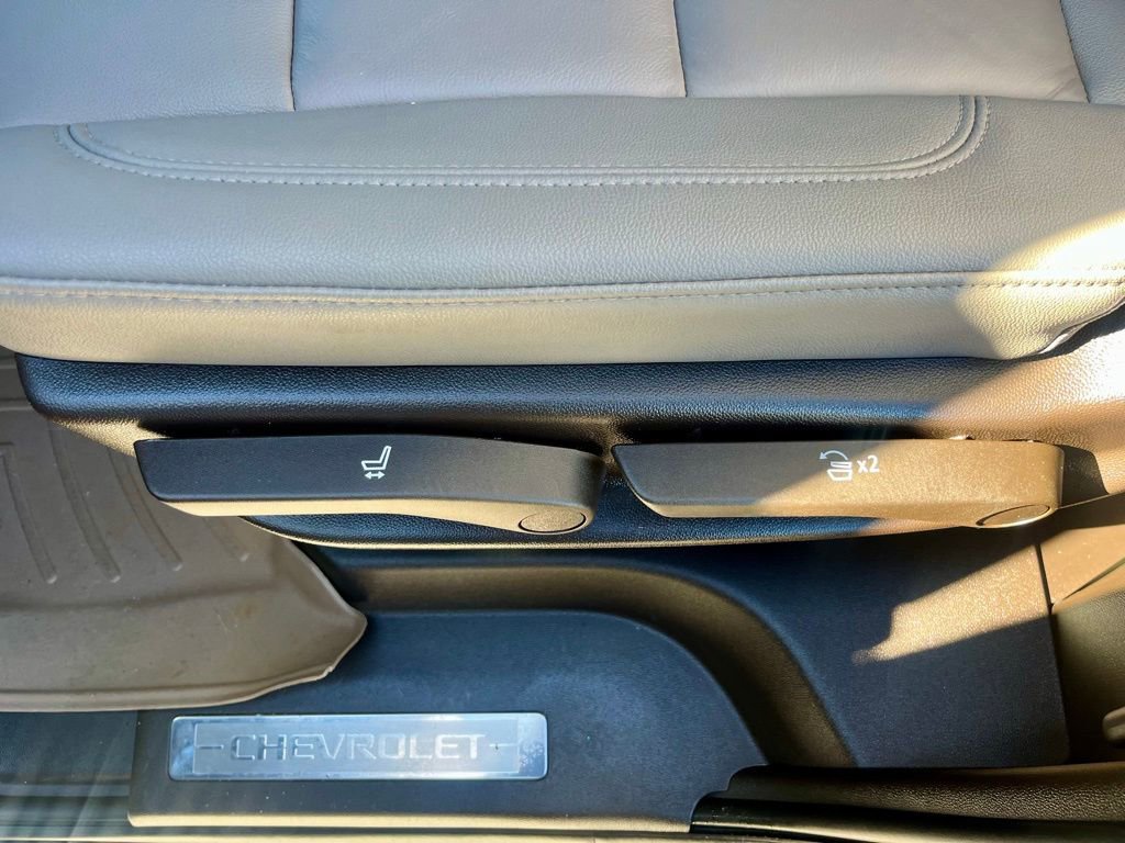 Used 2022 Chevrolet Tahoe Z71 w/ Z71 Off-Road Package image 24