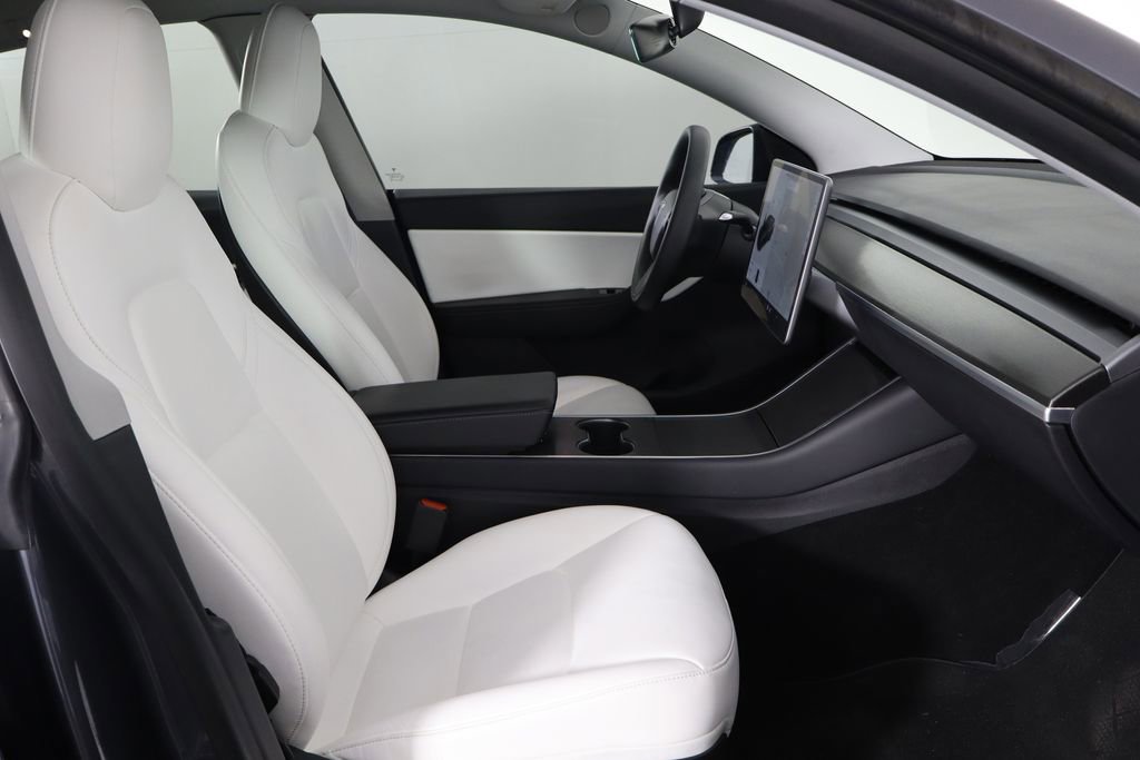 Used 2020 Tesla Model Y Performance image 16