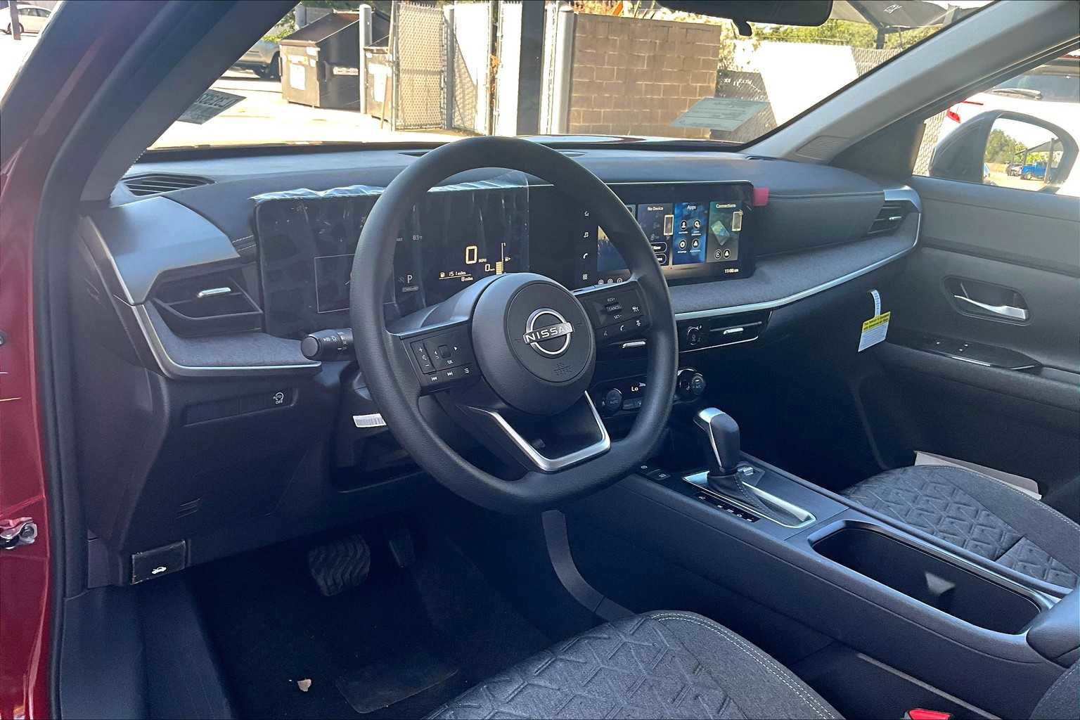 New 2026 Nissan Kicks SV image 10