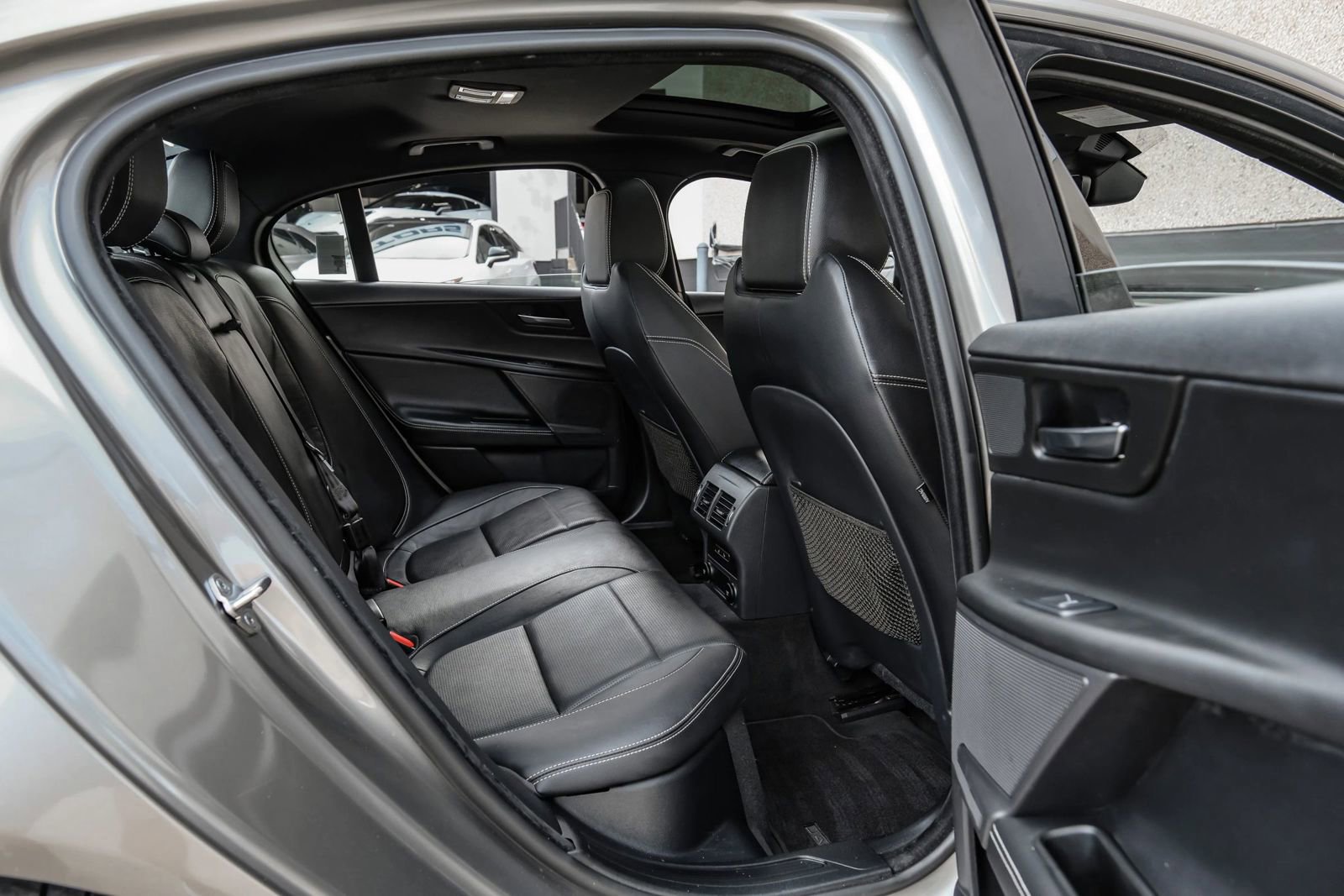 Used 2019 Jaguar XE S image 46