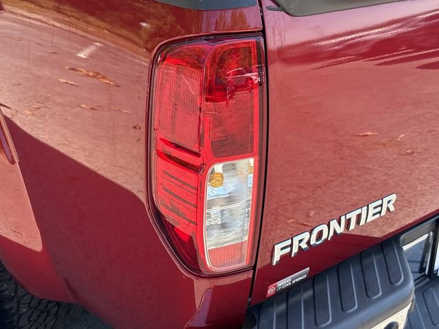 Used 2018 Nissan Frontier SV w/ Value Truck Package image 11