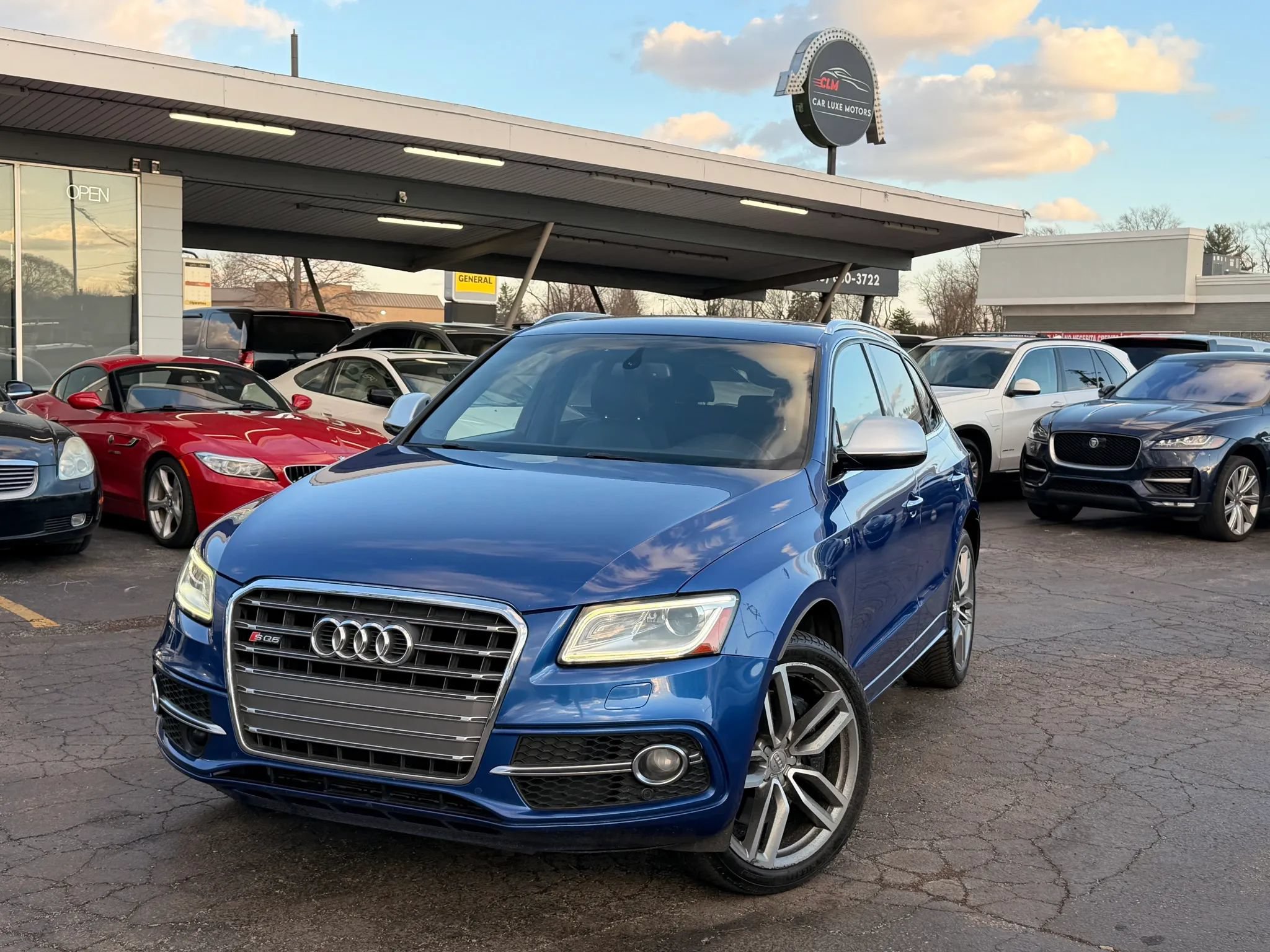 Used 2015 Audi SQ5 Prestige w/ Prestige Package AWD/4WD image 1