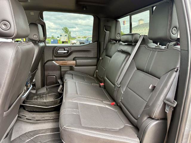Used 2021 Chevrolet Silverado 1500 High Country w/ Technology Package AWD/4WD image 12