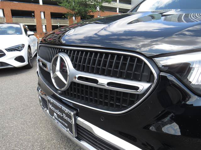 Used 2026 Mercedes-Benz GLC 300 4MATIC image 26