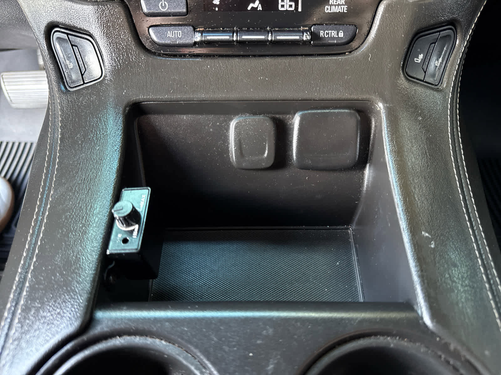 Used 2020 Chevrolet Tahoe LT image 16