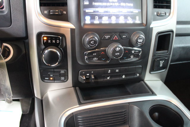 Used 2017 RAM 1500 SLT AWD/4WD image 20