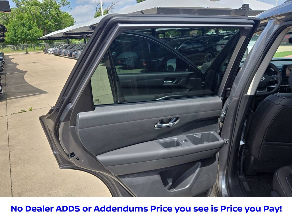 New 2026 Nissan Pathfinder SL FWD image 41