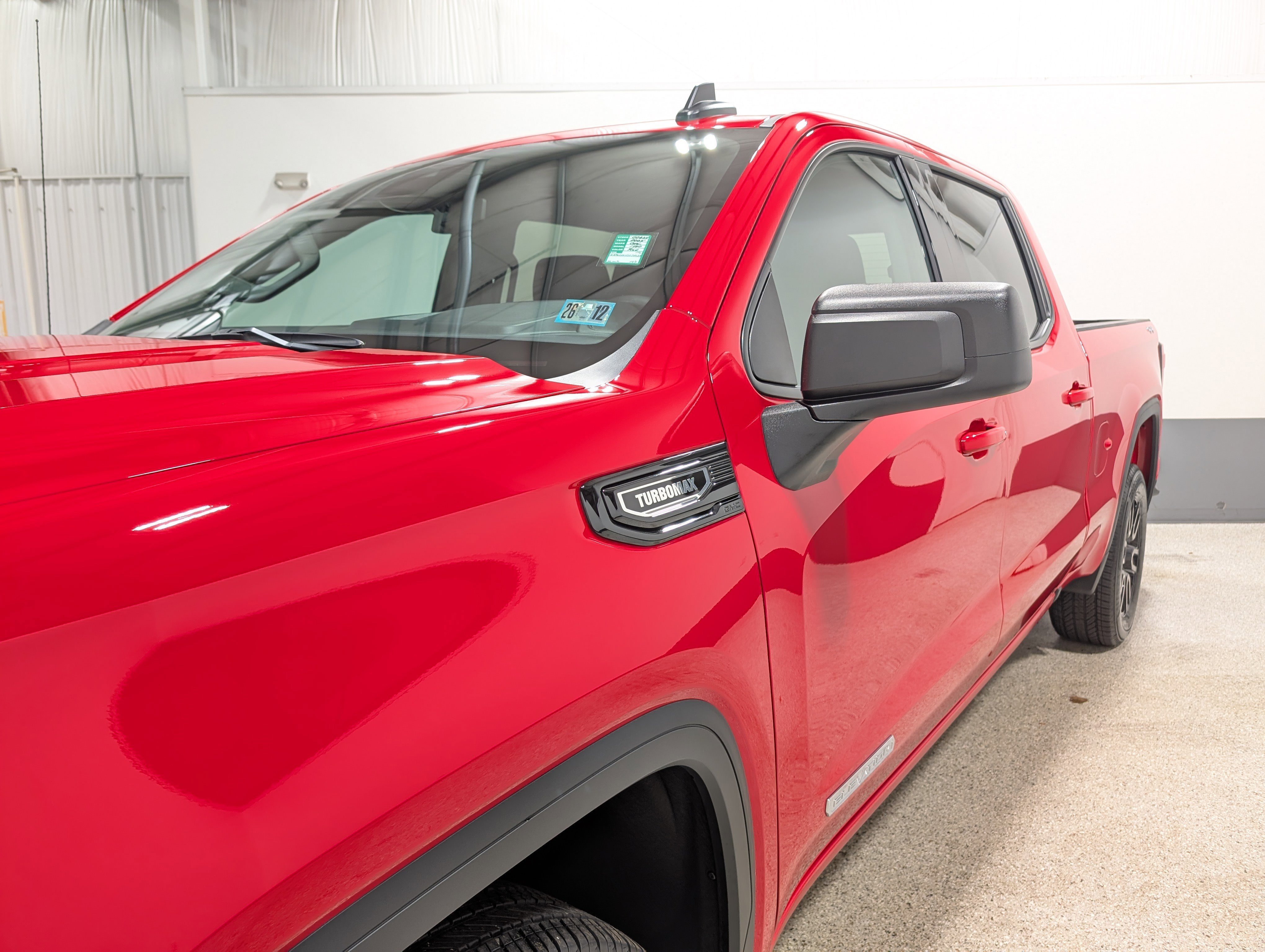 Used 2025 GMC Sierra 1500 Elevation image 7