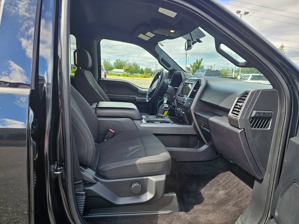 Used 2016 Ford F150 XLT w/ Equipment Group 301A Mid AWD/4WD image 17