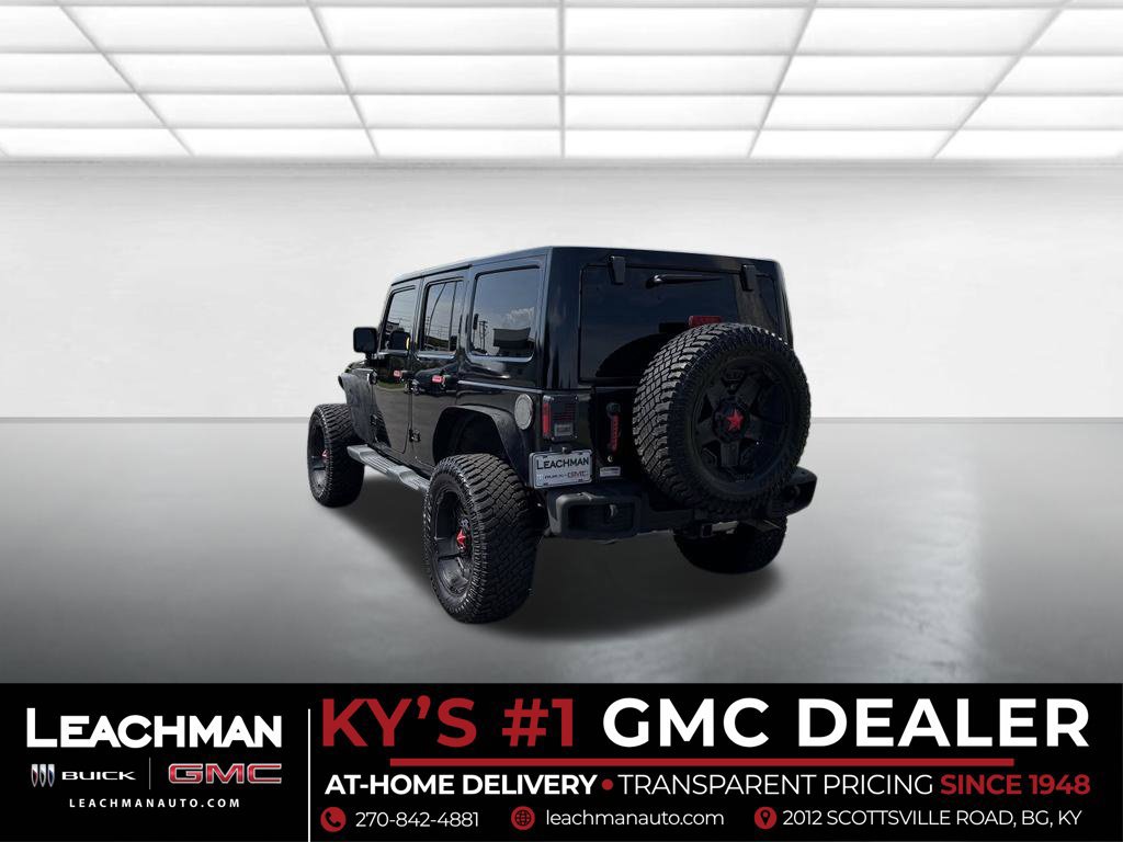 Used 2015 Jeep Wrangler Unlimited Rubicon w/ Connectivity Group AWD/4WD image 5