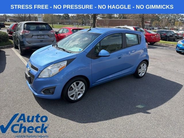 Used 2014 Chevrolet Spark LT image 7