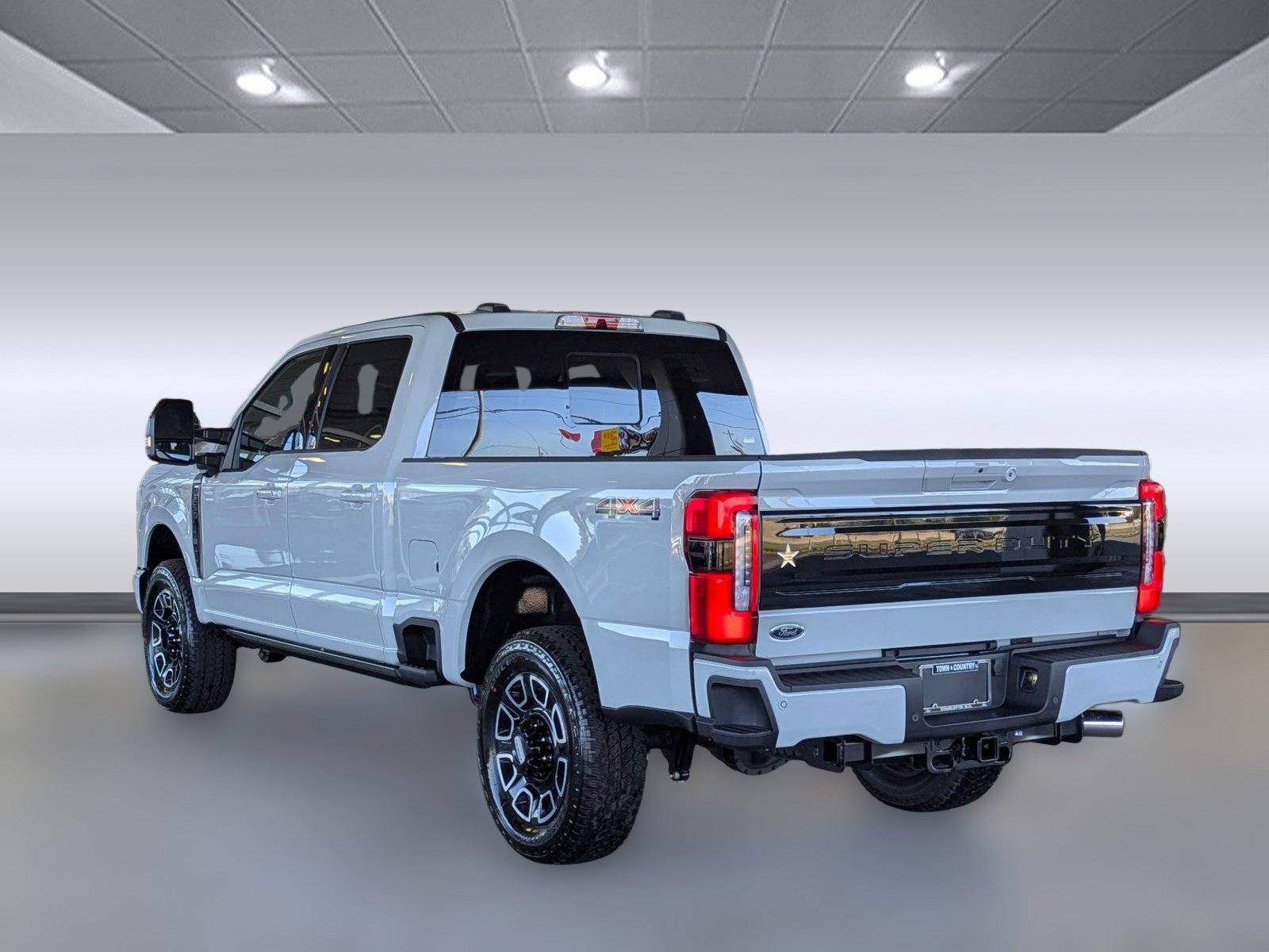 New 2026 Ford F250 Platinum image 3