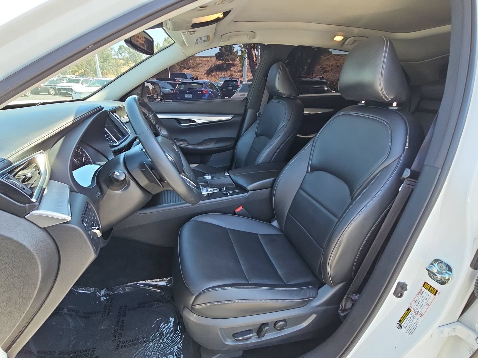 Used 2021 INFINITI QX50 Luxe FWD image 15