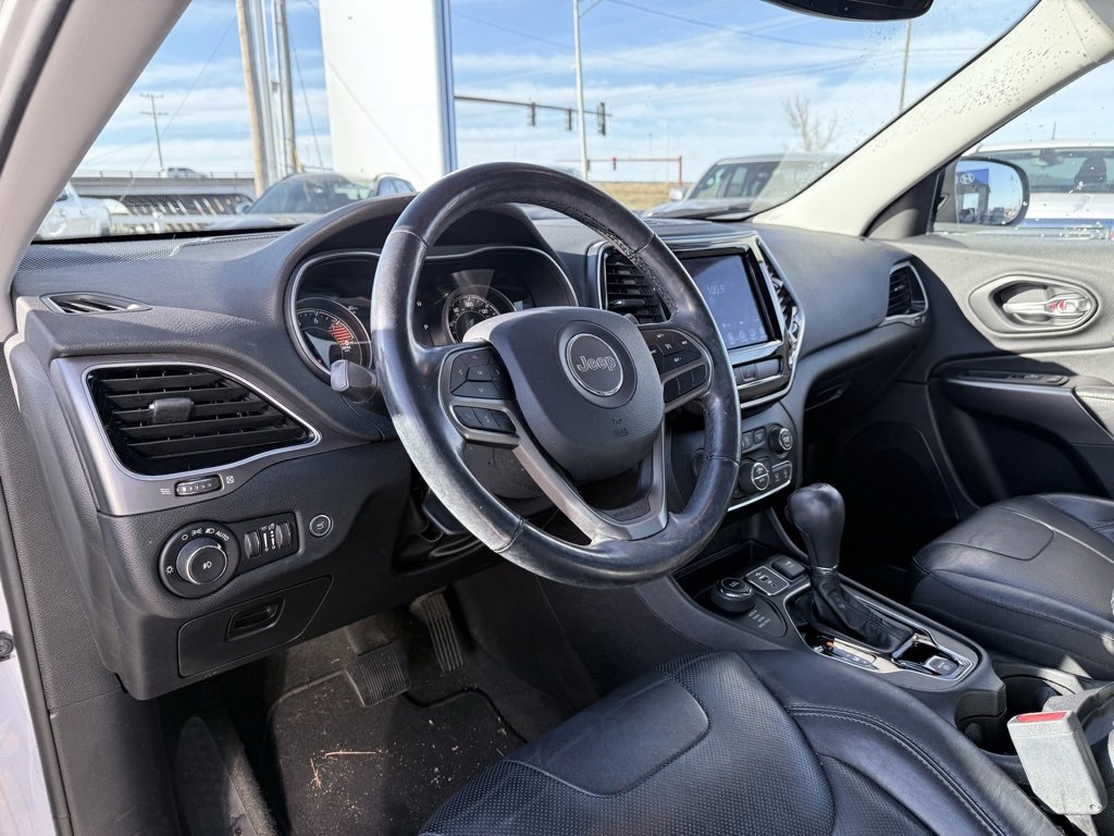 Used 2020 Jeep Cherokee Limited image 10